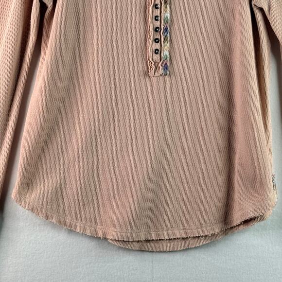 Free People We the Free Rainbow Thermal Shirt Long Sleeve Henley Rose Womens XL - Picture 3 of 11
